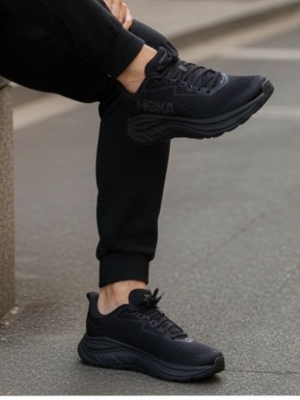 Hoka clifton 10 shoes black